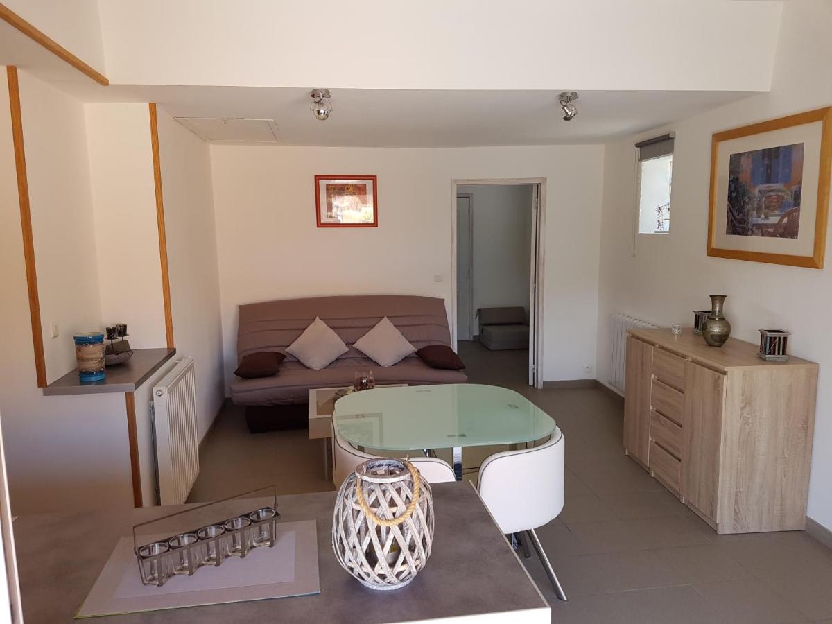 Appartement destroisterrasses à Caux Extérieur photo