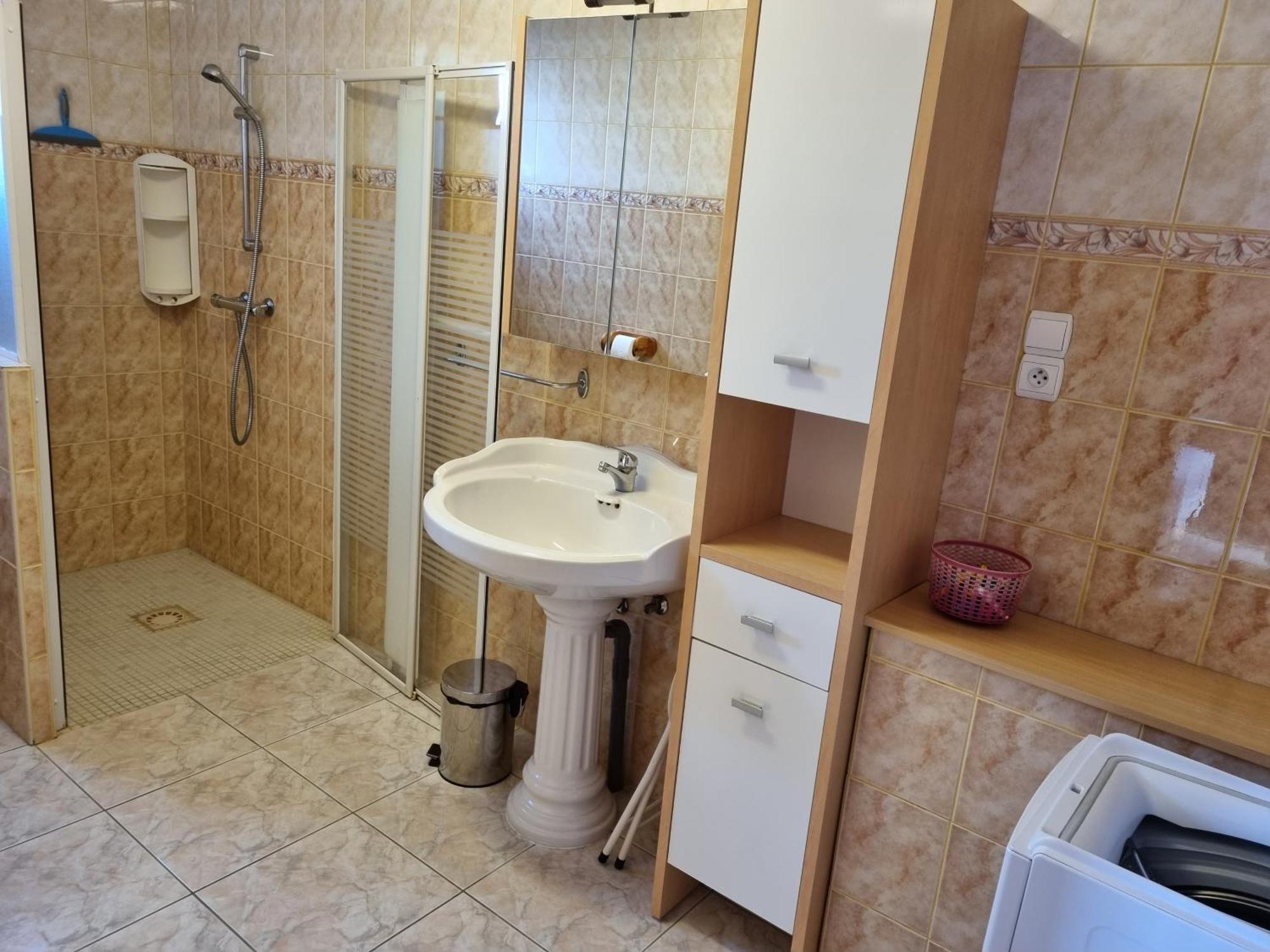 Appartement destroisterrasses à Caux Chambre photo